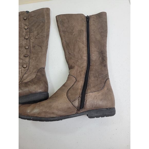 Born Boots Grayish Brown Leather Flat Heel Soft Studded Side Zip Women's Sz 7.5 - Picture 8 of 12